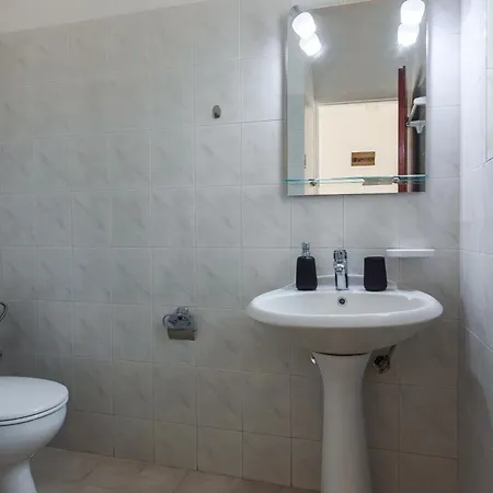 Economisa Apartment *